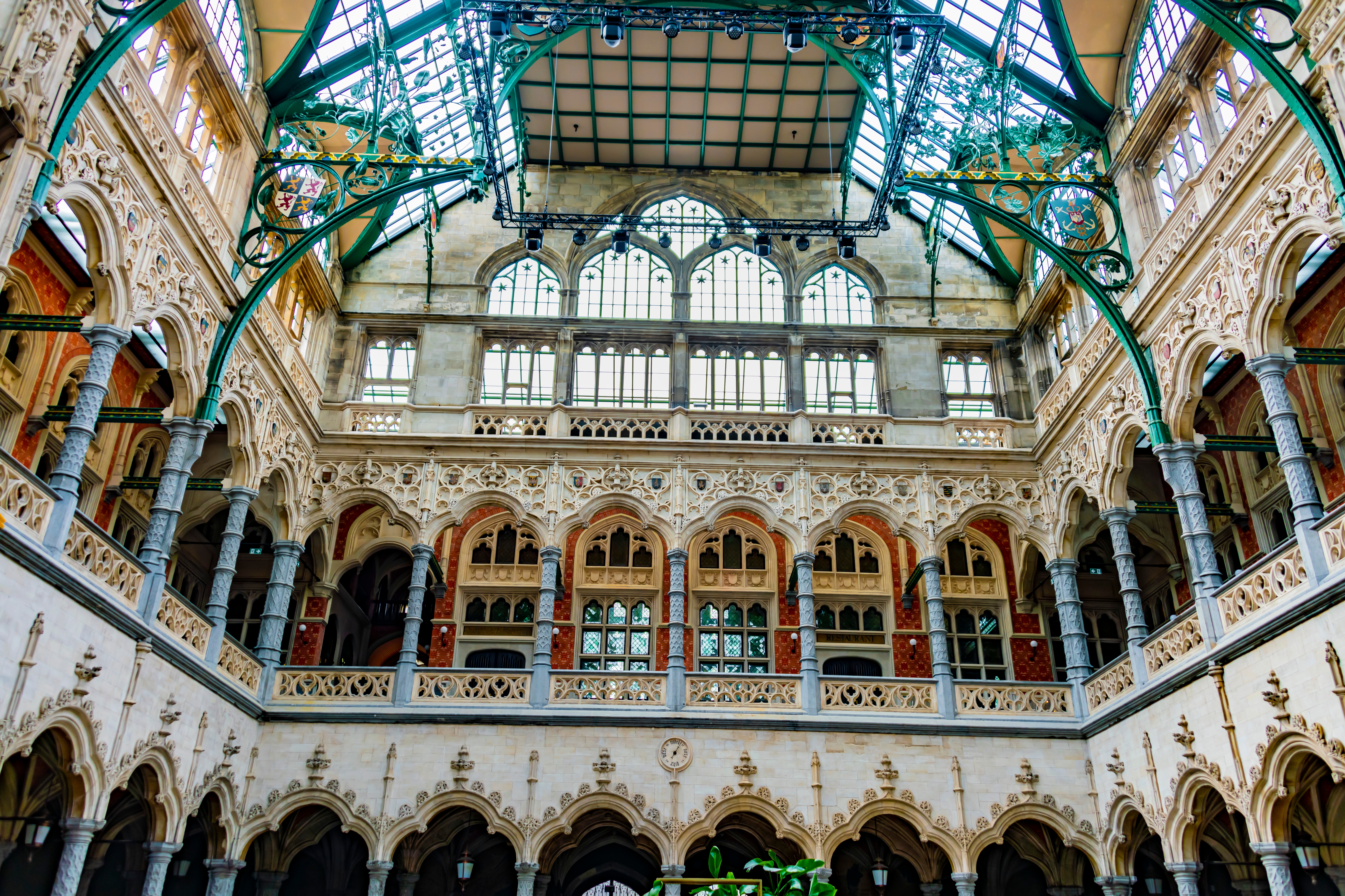 New York Dutch Financial Translations